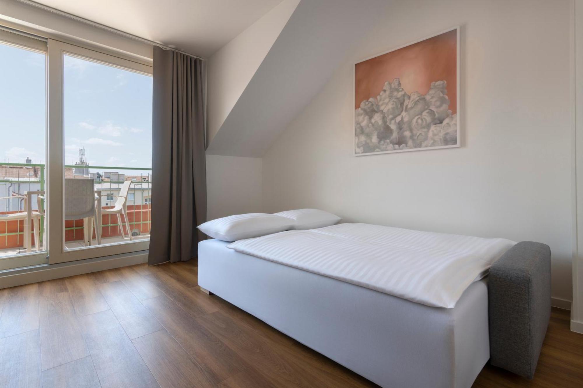 Encore Boutique Residence By Dwellfort Praga Cameră foto